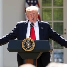 Donald Trump durante la rueda de prensa en la Casa Blanca. | REUTERS