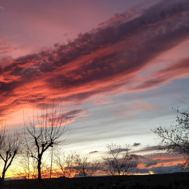 Vista del atardecer en el municipio madrileño de Villanueva del Pardillo. EFE/Juan Antonio Lavin Talamanca