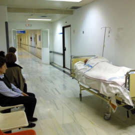 Vista del pasillo de un hospital. EFE