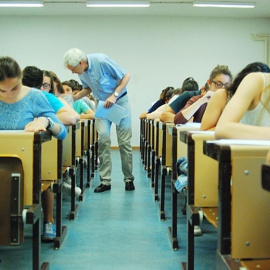 Andalucía bonificará hasta el 99% del coste de la matrícula a los universitarios que aprueben curso