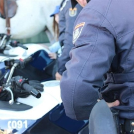 Localizados tres menores encerrados con una cadena en una casa de Sevilla. EUROPA PRESS