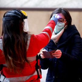 El número de contagios en Italia ha descendido en cerca de 2.000 respecto al registro del día anterior./MOURAD BALTI TOUATI (EFE/EPA)