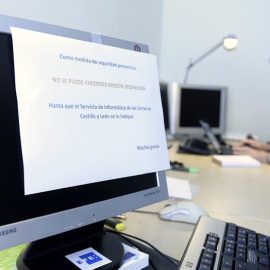 WannaCry exige un pago en la moneda digital bitcoin para recuperar el acceso a los ordenadores y ha afectado ya al menos 150 países. | EFE