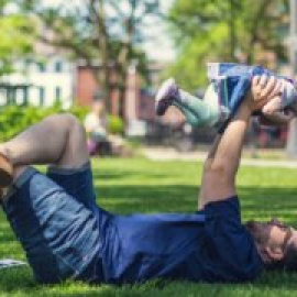 Los padres de los bebés nacidos a partir del 1 de enero tendrán 12 semanas de permiso de paternidad