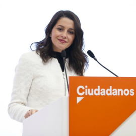 Lo ha dicho Inés Arrimadas: "No gobernamos con Vox, gobernamos con el PP"