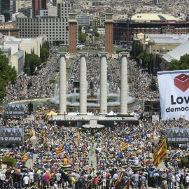 La Plaça Puig i Cadafalch durant l'acte en defensa del referèndum