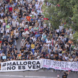 Fotografía de archivo de la protesta contra el turismo masivo en Mallorca.- EFE/CATI CLADERA