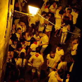 Imagen de las aglomeraciones en la localidad. - POLICÍA LOCAL DE TAFALLA