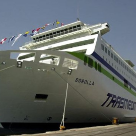 Buque de Transmediterránea.
