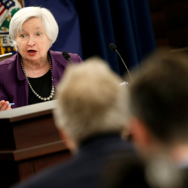 La presidenta de la Reserva Federal, Janet Yellen, en una rueda de prensa en la sede del banco central estadounidense en Washington. REUTERS/Joshua Roberts
