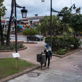 En Ceuta viven 261 menores extranjeros tutelados por la ciudad. Sin embargo, decenas de ellos prefieren vivir al margen de la Administración para intentar llegar a la península. PEDRO ARMESTRE/ SAVE THE CHILDREN