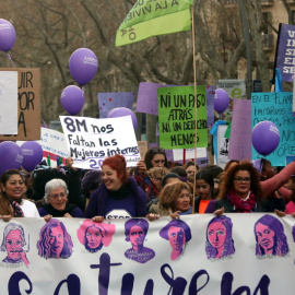 Bloc de dones migrades i/o racialitzades a la manifestació feminista del 8 de març de 2019. ACN