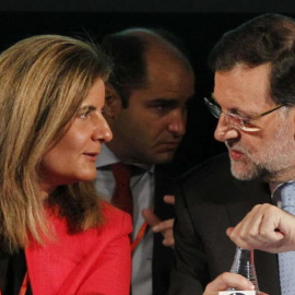 El expresidente del Gobierno Mariano Rajoy y su ministra de Trabajo, Fátima Báñez, fueron los principales artífices de la reforma laboral de 2012.