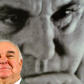 Helmut Kohl el día que presentó sus memorias. | REUTERS