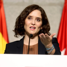 La presidenta madrileña, Isabel Díaz Ayuso, ofrece una rueda de prensa para anunciar las restricciones de movilidad para hacer frente al coronavirus. La A partir del lunes se rstringe la movilidad en las 37 áreas de la región más afectadas por el cor