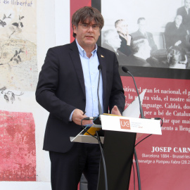 L'expresident de la Generalitat, Carles Puigdemont, durant una conferència a la Universitat Catalana d'Estiu (UCE). ALEIX FREIXAS / ACN