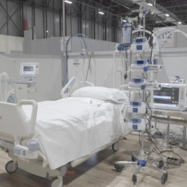 Los 200 respiradores encargados por el Gobierno autonómico nunca llegaron a los hospitales aragoneses. EFE/Archivo.