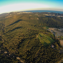 Vista de la zona donde se prevé que se disponga el ramal ampliado de la autopista C-32./ SOS COSTA BRAVA