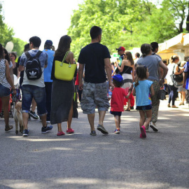 La Feria del Libro de Madrid, en el Paseo de Coches del Parque de El Retiro. EFE
