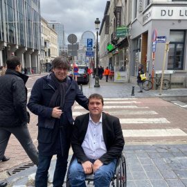 Puigdemont i Bonvehí fotografiats a Brussel·les aquest dimarts on van negociar el futur de JxCat sense cap resolució definitiva.