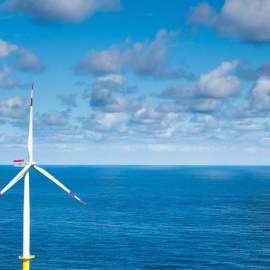 Aerogeneradores en un parque eólico marino. SIEMENS GAMESA