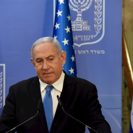 El primer ministro israelí, Benjamin Netanyahu, da una declaración conjunta a la prensa con el secretario de Estado de Estados Unidos, Pompeo. EFE / EPA / DEBBIE HILL / POOL