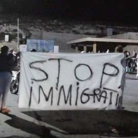 Protesta contra la llegada de migrantes a Lampedusa. / ELIO DESIDERIO (EFE)