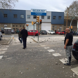 Runes després de l'explosió d'una fàbrica química al barri de la Verneda de Barcelona. @portadasinrazon