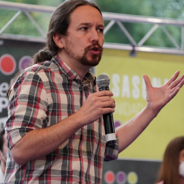 06/07/2020 - El secretario general de Podemos y vicepresidente segundo del Gobierno y Ministro de Derechos Sociales y para la Agenda 2030, Pablo Iglesias, durante su intervención en un acto de campaña del partido en el Palacio Euskalduna de Bilbao, Vizc