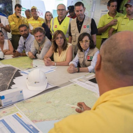 Susana Díaz en el puesto de mando de Moguer. EUROPA PRESS/A.PÉREZ