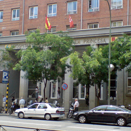 Hospital de la Princesa (puerta principal) - Madrid