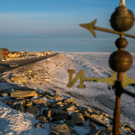 Una playa congelada en el mar de Bering en Alaska, 10 de marzo de 2014. REUTERS/Nathaniel Wilder/