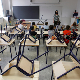 CSIF denuncia que más de la mitad de los docentes anunciados por las CCAA aún no han llegado a los centros. EFE/ Morell