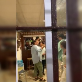 Vídeo en el que Juan Carlos Monedero es increpado.