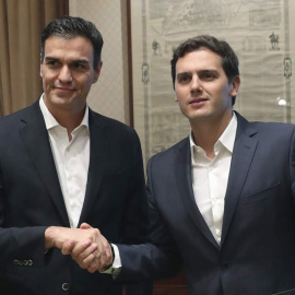 Albert Rivera y Pedro Sánchez reunidos en el Congreso /EFE