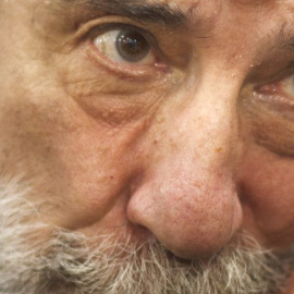 El poeta chileno Raúl Zurita durante su entrevista con Luzes en A Coruña.- AMADOR LORENZO BLACH