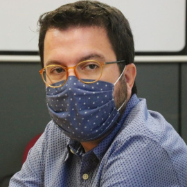 El vicepresident del Govern, Pere Aragonès, durant la visita que ha fet a Sant Cugat aquest diumenge. ACN