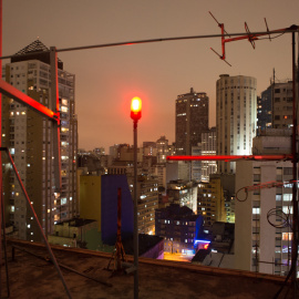 El Barrio de Santa Cecilia visto desde una azotea. Santa Cecilia es muy céntrica en São Paulo. Hasta hace unos años, era un barrio de clase trabajadora. El proceso de gentrificación ha comenzado y muchos jóvenes, activos y personas hípster están al