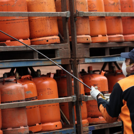 Un repartidor de butano. E.P./Eduardo Parra