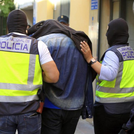 Dos detenidos en Madrid por pertenecer a una "célula terrorista" vinculada al Daesh