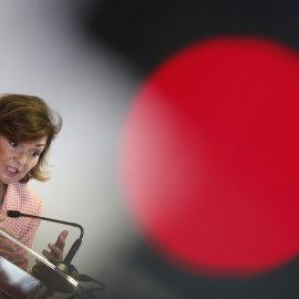 La vicepresidenta del Gobierno, Carmen Calvo, durante su intervención en el acto de presentación de la nueva web del BOE. EFE/ Javier Lizón