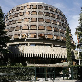 Vista general exterior del edificio  del Tribunal Constitucional.