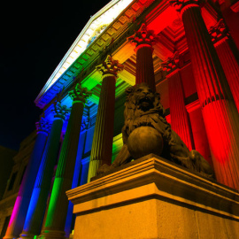 Fachada del Congreso orgullo lgtbi