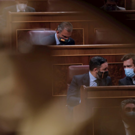 El líder de Vox, Santiago Abascal, el portavoz, Iván Espinosa de los Monteros y el diputado Javier Ortega Smith. - EFE