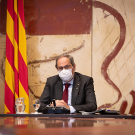 El expresident de la Generalitat, Quim Torra, encabeza una reunión del Govern horas después de conocerse su inhabilitación el 28 de septiembre de 2020. David Zorrakino / Europa Press / Archivo