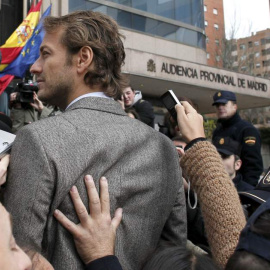 El entonces portavoz de la Unión Sindical de Controladores Aéreos (USCA), César Cabo, en la Audiencia Provincial de Madrid en 2010.- EFE