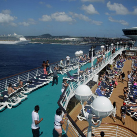 Vista de una cubierta del buque Monarch de la naviera Pullmantur Cruceros. EFE/ RICARDO MALDONADO ROZO