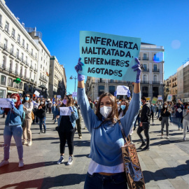 La manifestación de enfermeros bajo el lema "La vocación no justifica la explotación" tenía el objetivo de reivindicar más protección y recursos para la lucha contra la pandemia de coronavirus en la Madrid. /Europa Press /Ricardo Rubio