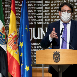 El vicepresidente segundo de la Junta de Extremadura y consejero de Sanidad, José María Vergeles, en una imagen de archivo. EFE/ Jero Morales