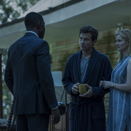 Jason Bateman y Laura Linney encarnan al matrimonio Byrde en 'Ozark'.